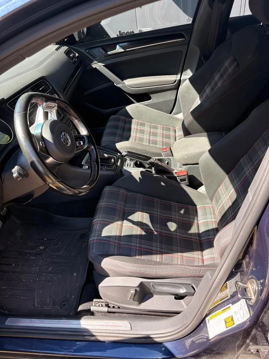 2017 Volkswagen GTI Mk7 - Image 12 of 15