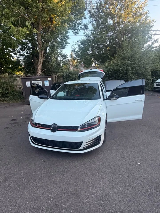 2017 Volkswagen GTI Mk7 - Image 8 of 20