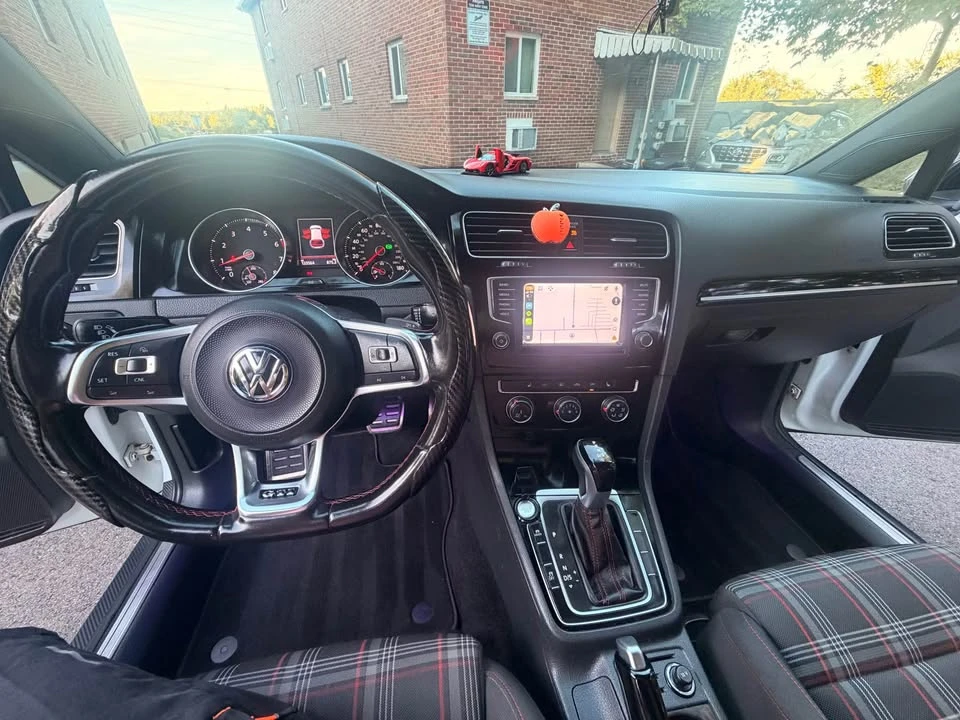 2017 Volkswagen GTI Mk7 - Image 5 of 20