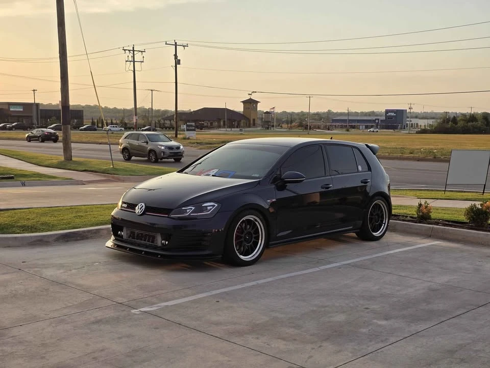 2017 Volkswagen GTI Mk7 - Image 9 of 11