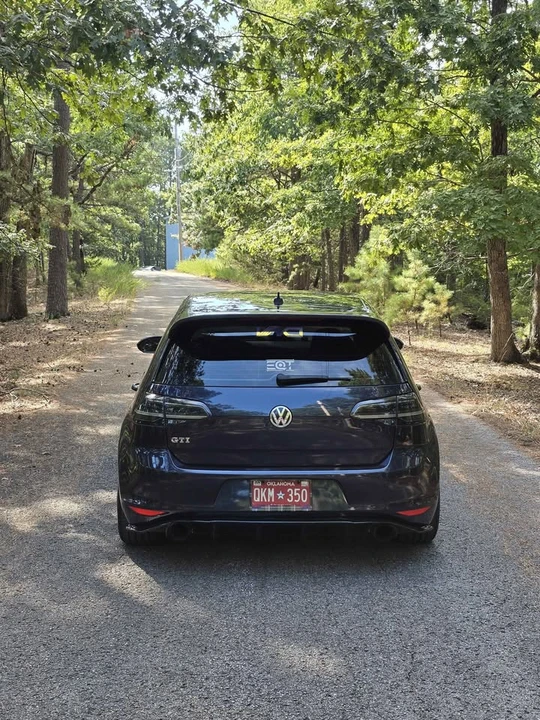 2017 Volkswagen GTI Mk7 - Image 4 of 11