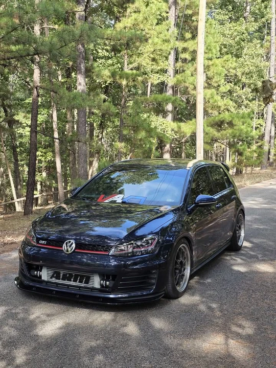 2017 Volkswagen GTI Mk7 - Image 7 of 11