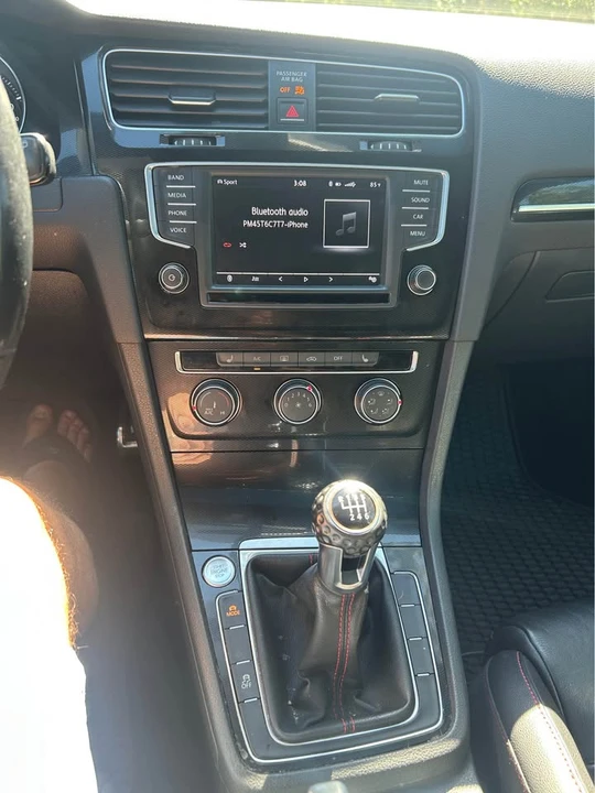2017 Volkswagen GTI Mk7 - Image 9 of 19