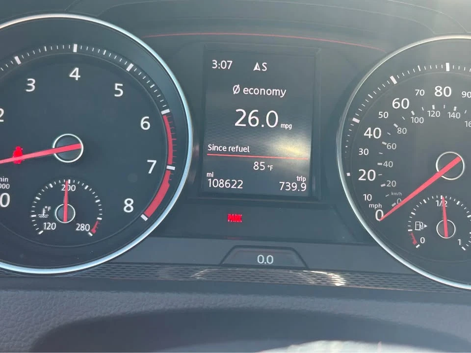 2017 Volkswagen GTI Mk7 - Image 8 of 19