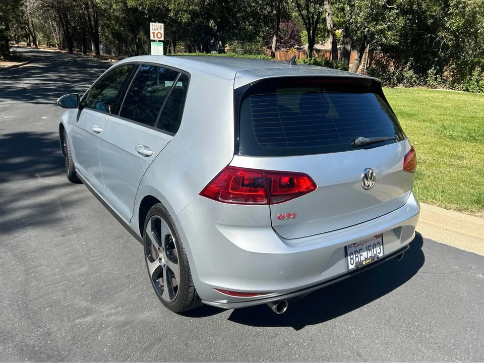 2017 Volkswagen GTI Mk7 - Image 3 of 19