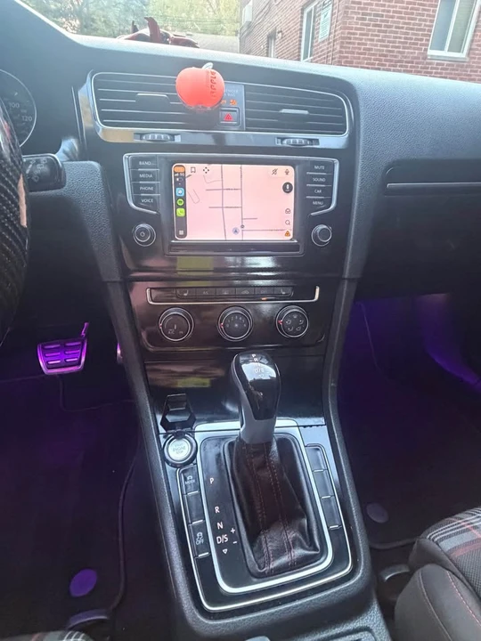 2017 Volkswagen GTI Mk7 - Image 18 of 20