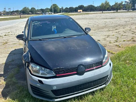 2017 Volkswagen GTI 2.0T Hatchback