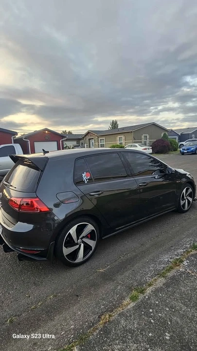 2017 Volkswagen GTI Mk7 - Image 17 of 20