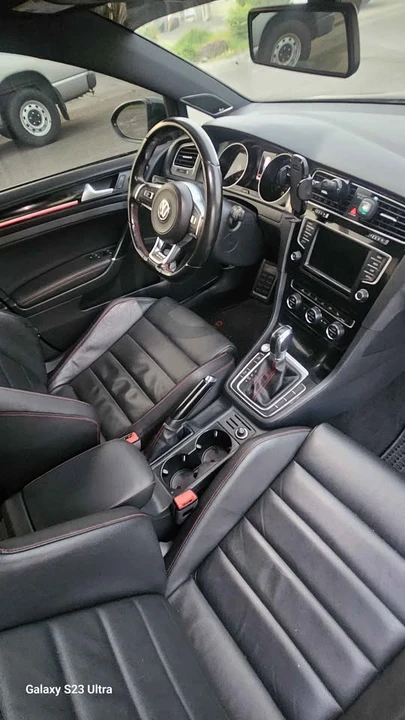 2017 Volkswagen GTI Mk7 - Image 16 of 20