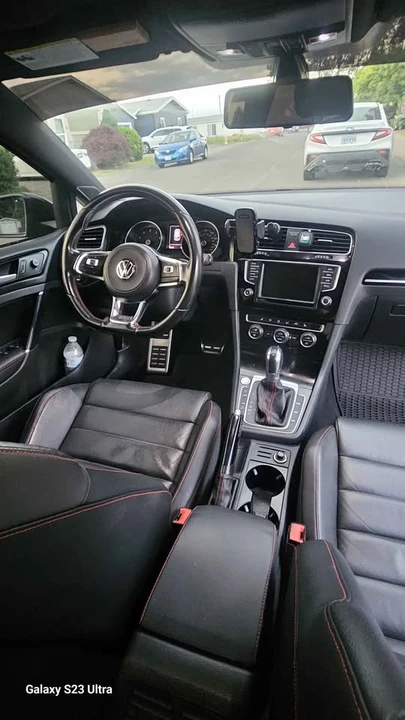 2017 Volkswagen GTI Mk7 - Image 14 of 20