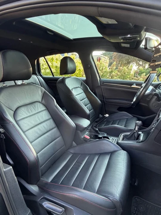 2017 Volkswagen GTI Mk7 - Image 9 of 11