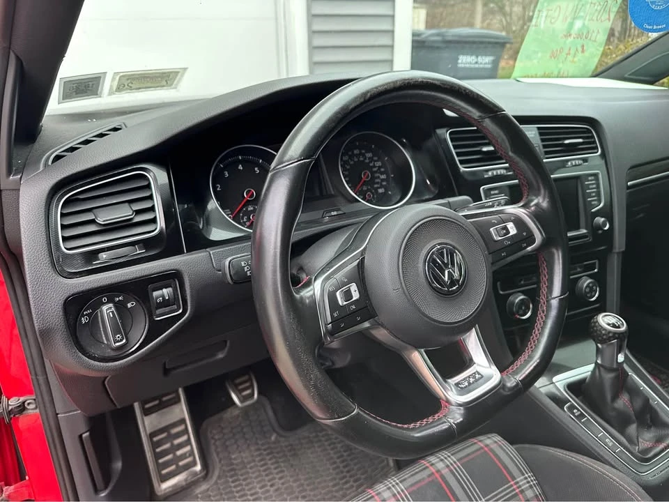 2017 Volkswagen GTI Mk7 - Image 2 of 7