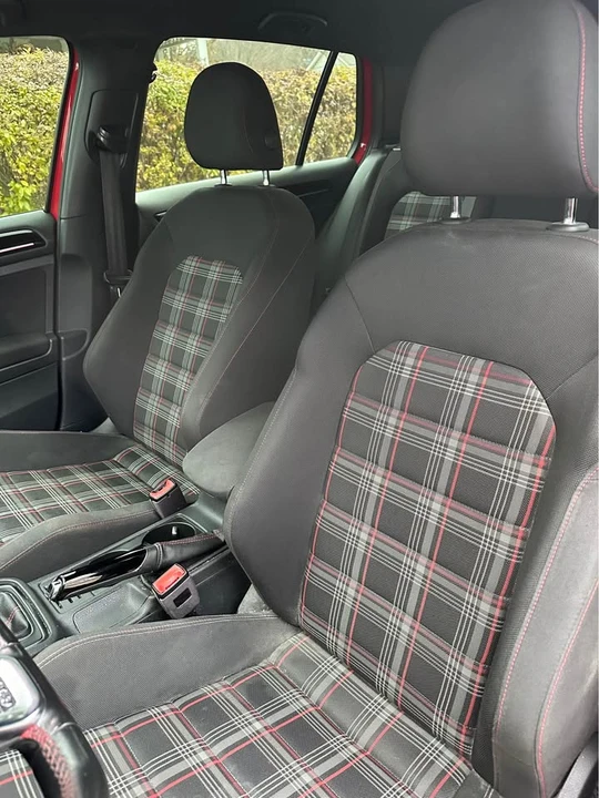 2017 Volkswagen GTI Mk7 - Image 6 of 7