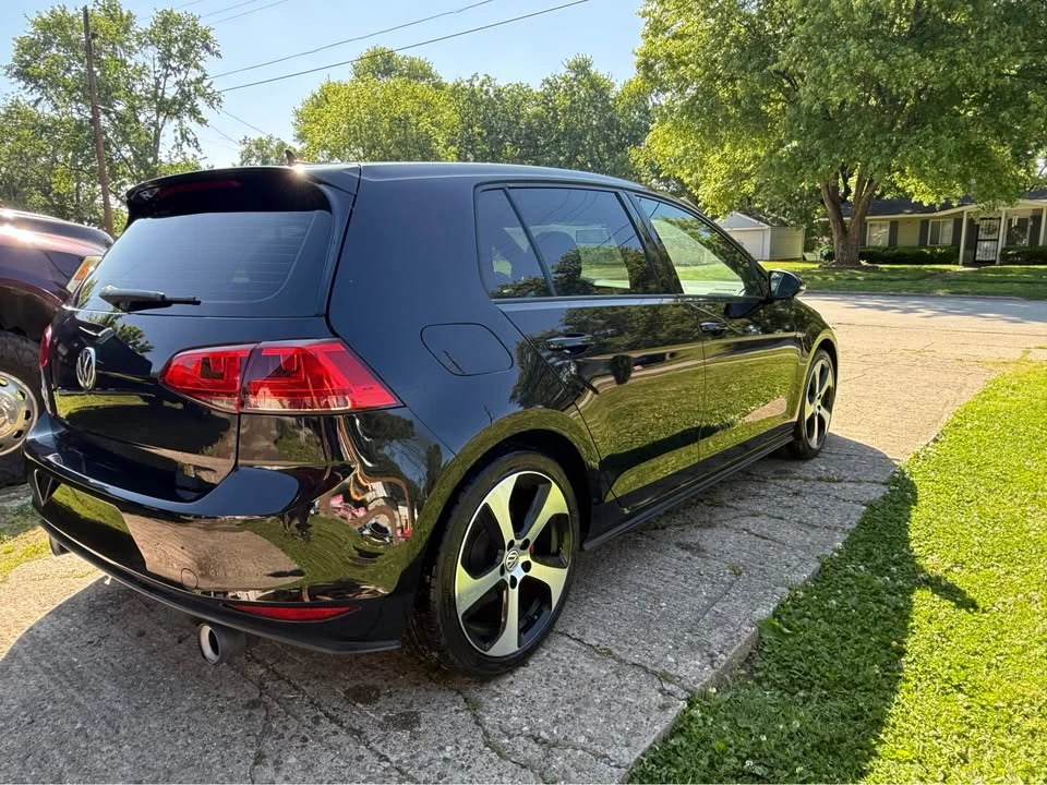 2017 Volkswagen GTI Mk7 - Image 4 of 19