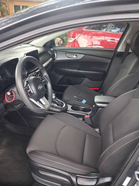 2017 Volkswagen GTI Mk7 - Image 9 of 9