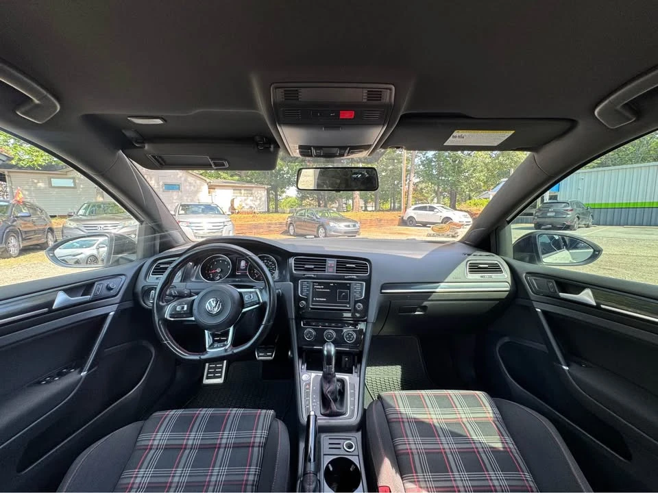 2017 Volkswagen GTI Mk7 - Image 18 of 18