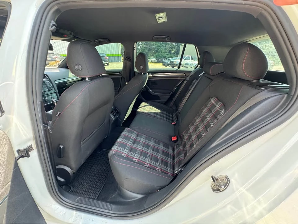 2017 Volkswagen GTI Mk7 - Image 14 of 18