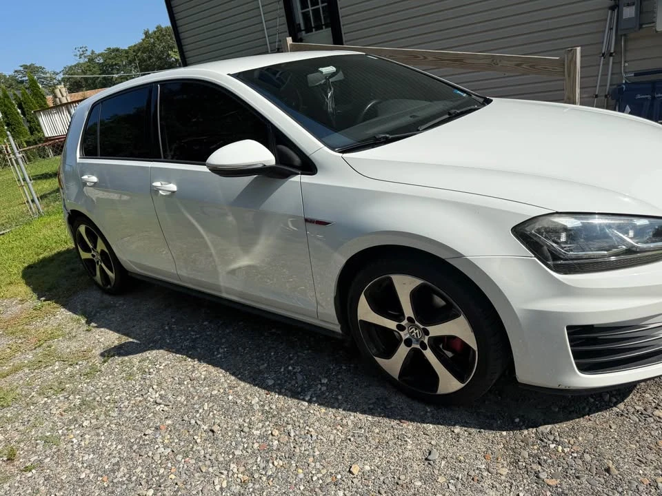 2017 Volkswagen GTI Mk7 - Image 2 of 11