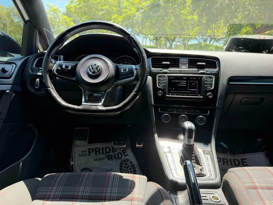 2017 Volkswagen GTI Mk7 - Image 4 of 12