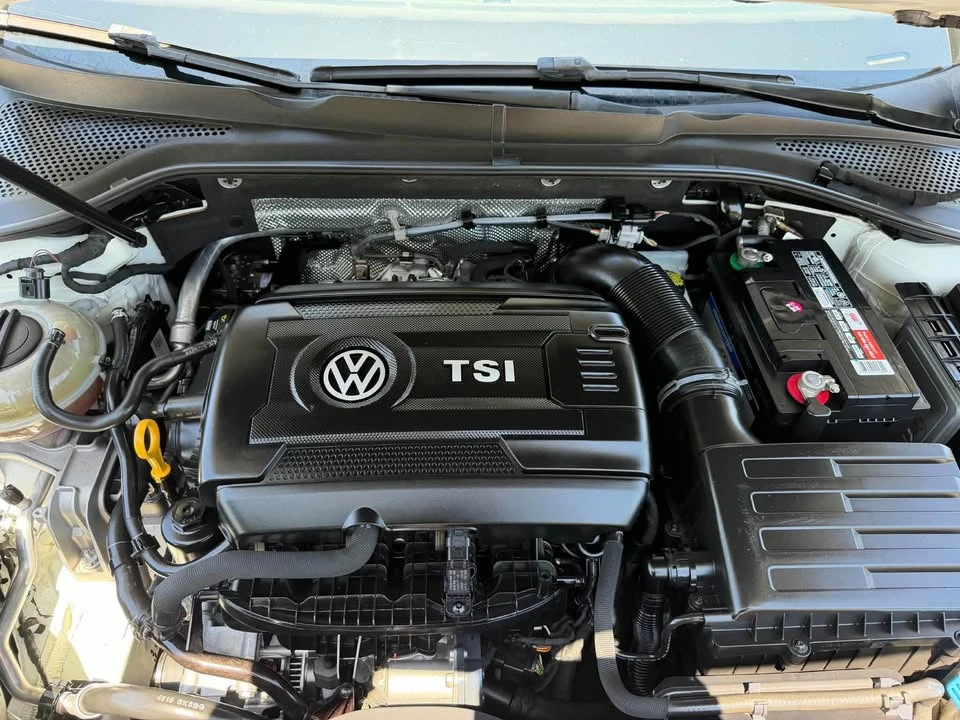 2017 Volkswagen GTI Mk7 - Image 11 of 12