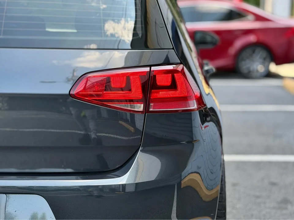 2017 Volkswagen GTI Mk7 - Image 10 of 15