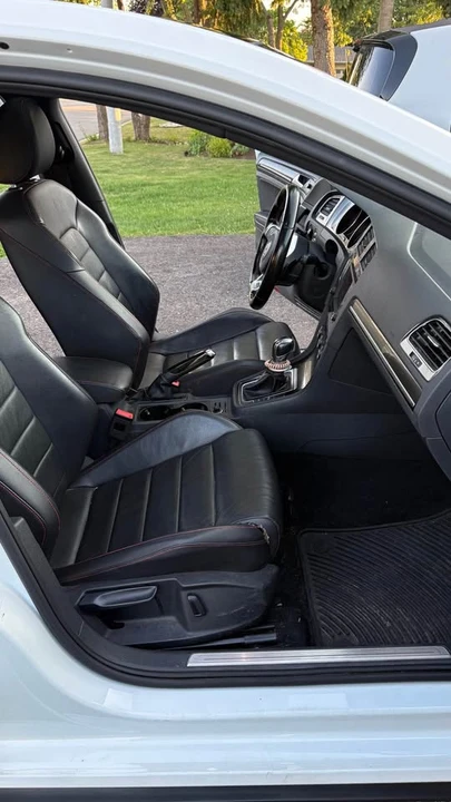 2017 Volkswagen GTI Mk7 - Image 8 of 11