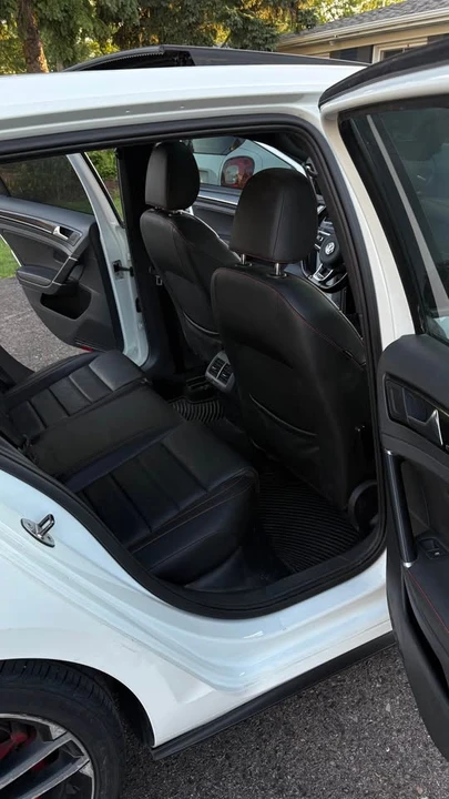 2017 Volkswagen GTI Mk7 - Image 7 of 11