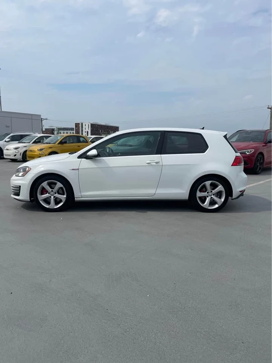 2017 Volkswagen GTI Mk7 - Image 3 of 7