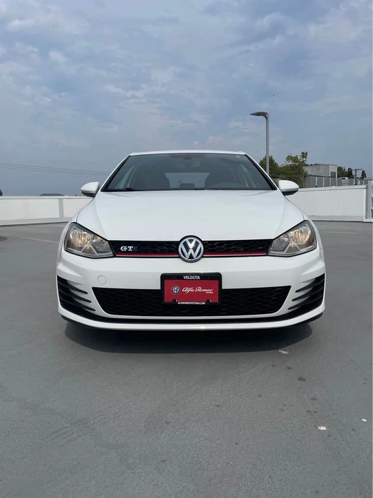 2017 Volkswagen GTI Mk7 - Image 2 of 7
