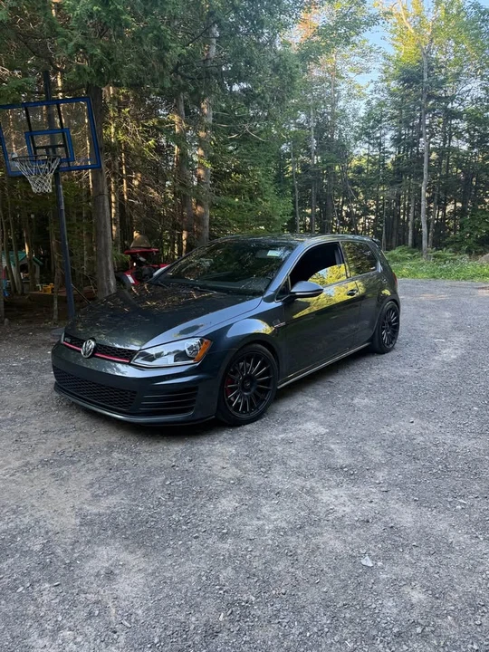 2017 Volkswagen GTI Mk7 - Image 2 of 3