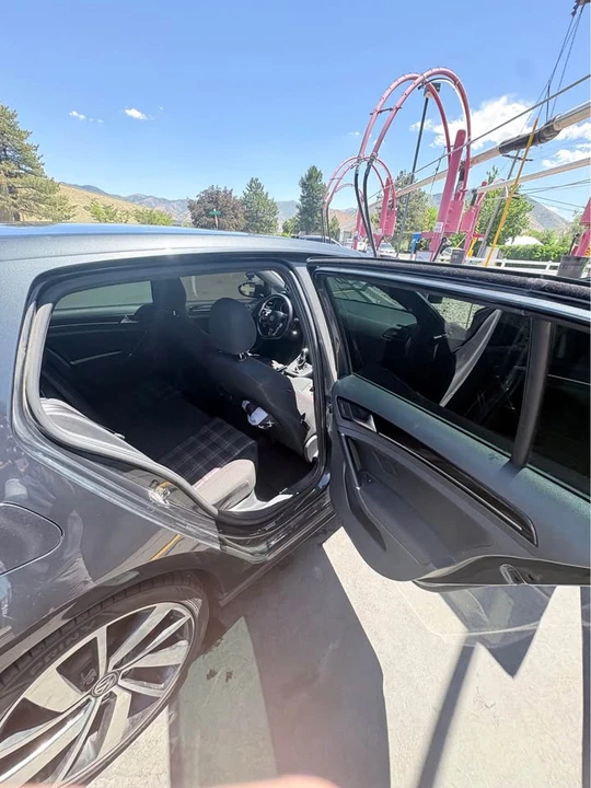 2017 Volkswagen GTI Mk7 - Image 9 of 20