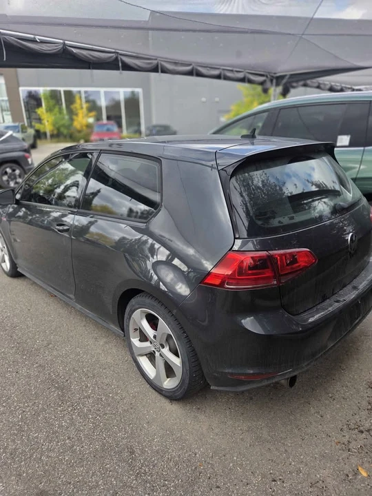 2017 Volkswagen GTI Mk7 - Image 4 of 5
