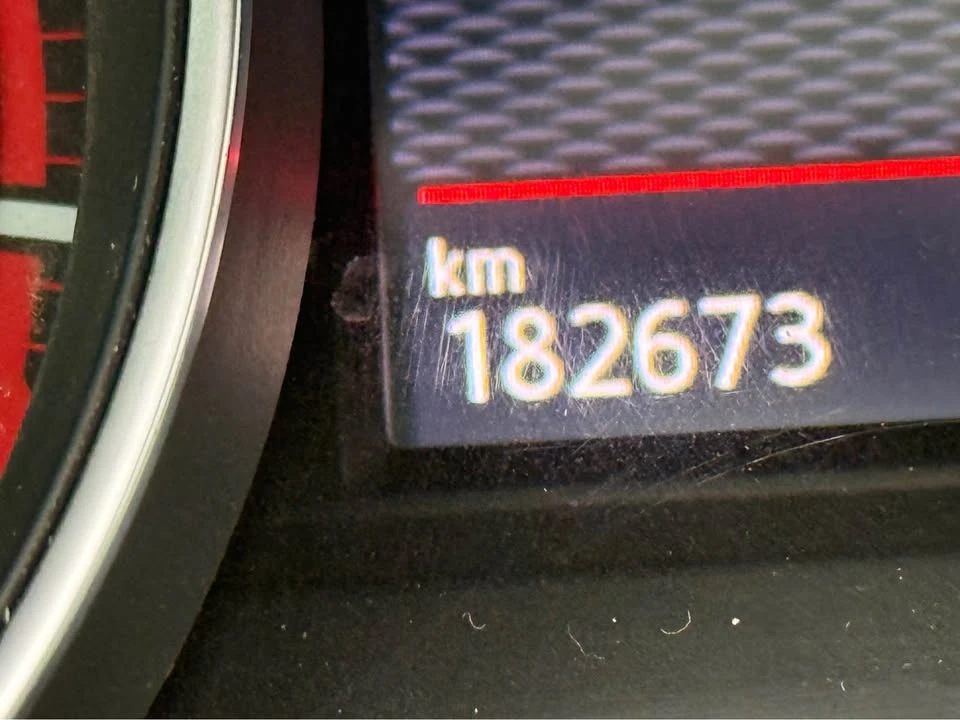 2017 Volkswagen GTI Mk7 - Image 8 of 17