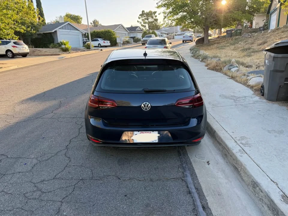 2017 Volkswagen GTI Mk7 - Image 9 of 9