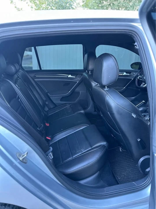 2017 Volkswagen GTI Mk7 - Image 10 of 12