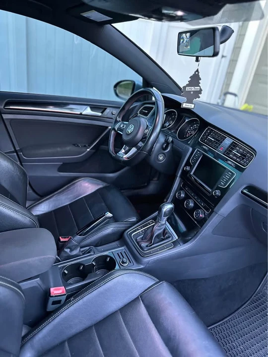 2017 Volkswagen GTI Mk7 - Image 7 of 12