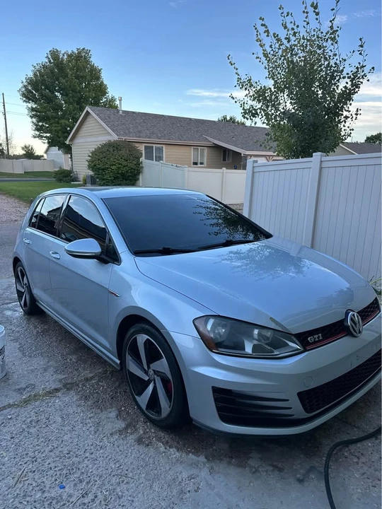 2017 Volkswagen GTI Mk7 - Image 5 of 12