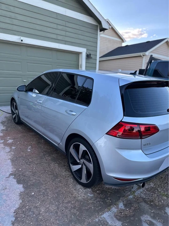 2017 Volkswagen GTI Mk7 - Image 2 of 12