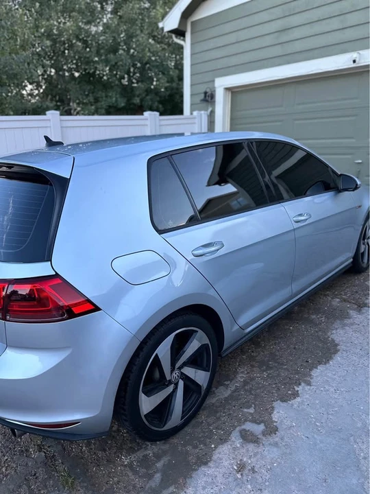 2017 Volkswagen GTI Mk7 - Image 4 of 12