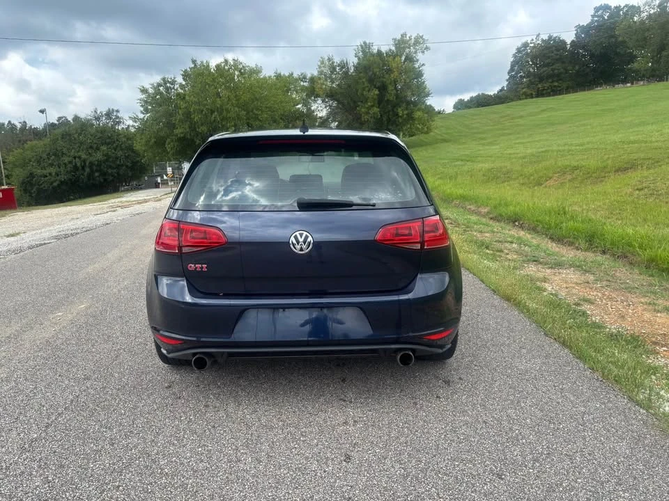 2017 Volkswagen GTI Mk7 - Image 6 of 9