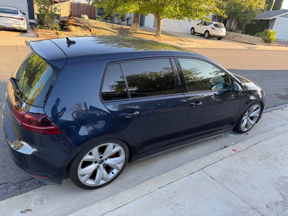 2017 Volkswagen GTI Mk7 - Image 3 of 9