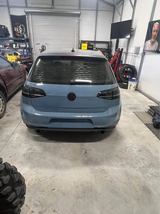 2017 Volkswagen GTI Mk7 - Image 4 of 7