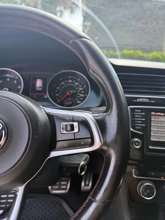 2017 Volkswagen GTI Mk7 - Image 14 of 20