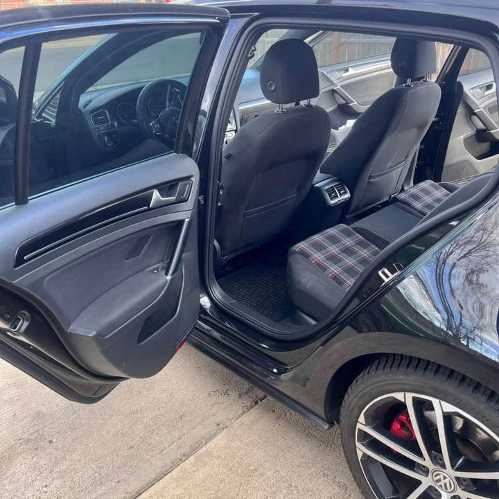 2017 Volkswagen GTI Mk7 - Image 3 of 9