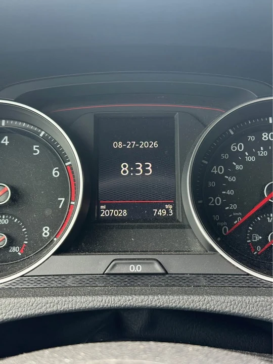 2017 Volkswagen GTI Mk7 - Image 11 of 19