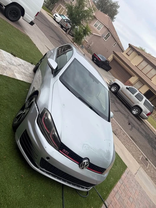 2017 Volkswagen GTI Mk7 - Image 2 of 5
