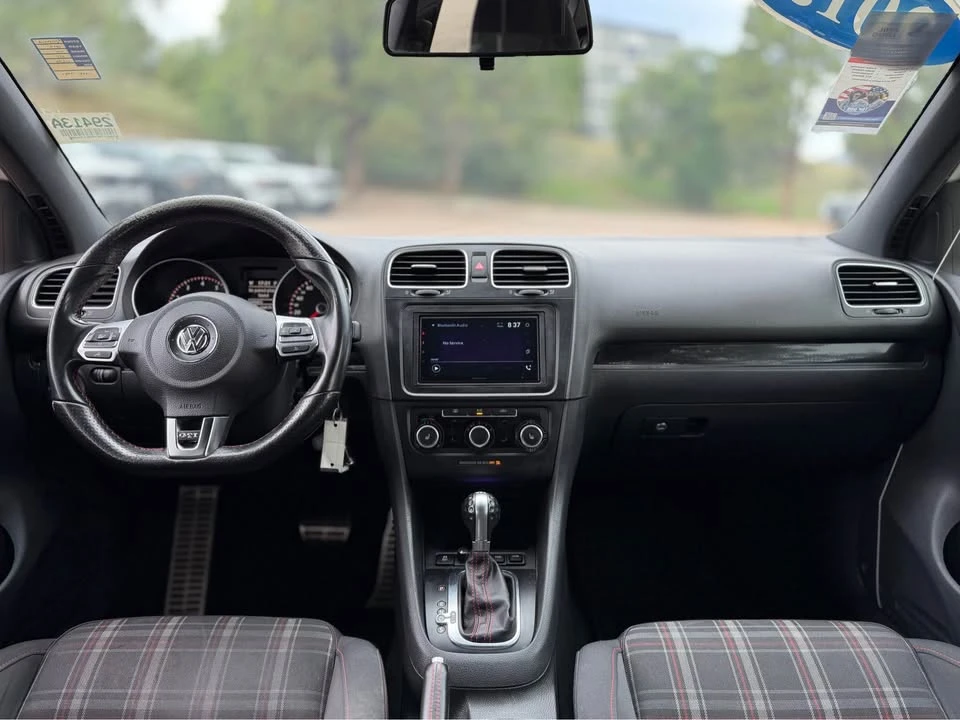2017 Volkswagen GTI Mk7 - Image 11 of 20