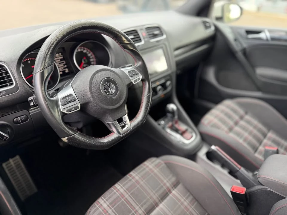 2017 Volkswagen GTI Mk7 - Image 10 of 20
