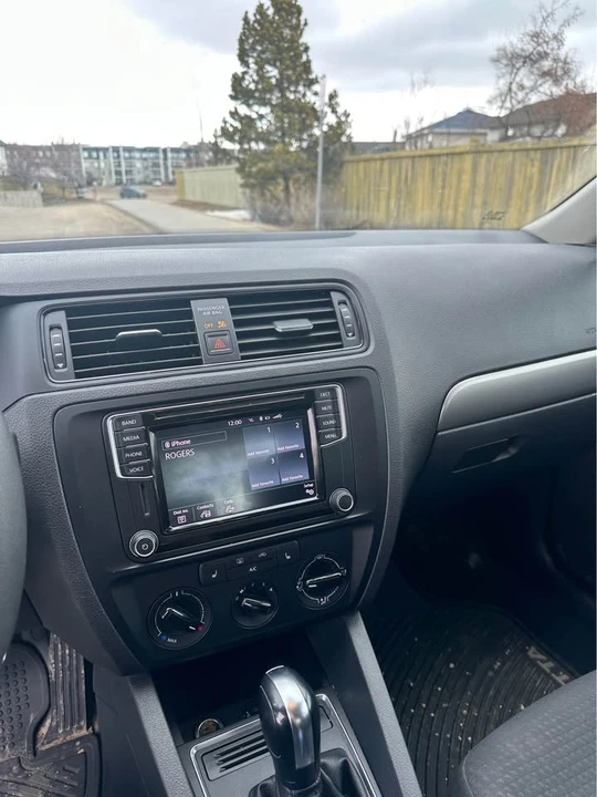 2017 Volkswagen A6 Jetta - Image 12 of 13