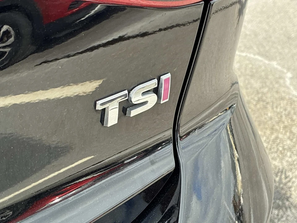 2017 Volkswagen A6 Jetta - Image 12 of 21